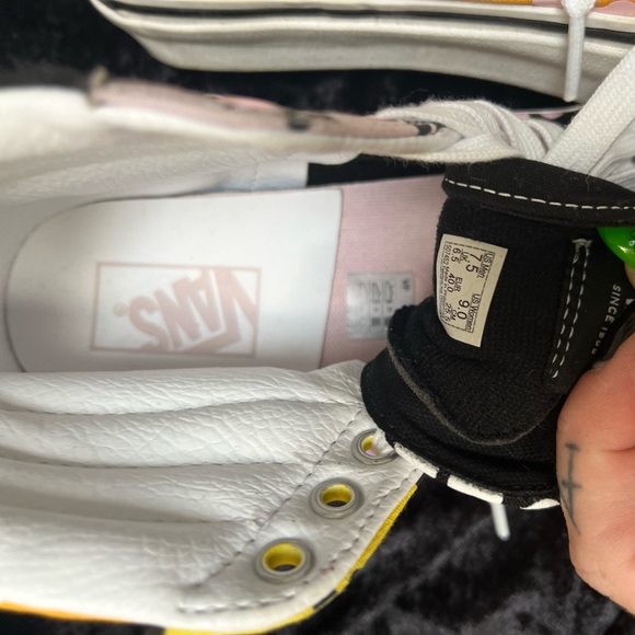 New vans - Picture 2 of 5